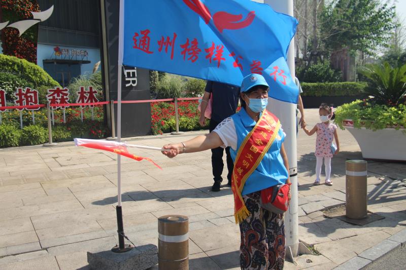 <strong>啊啊啊草我好舒服啊考我逼</strong>